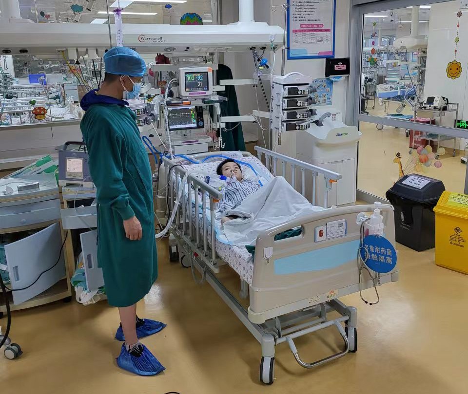 左云县跨省救护车出租公司